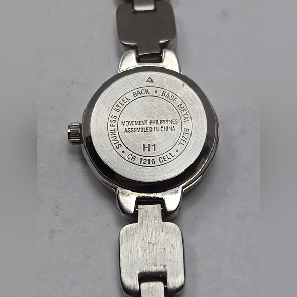 Womens Carriage By Timex Quartz Watch Silver Tone Amber Brown MOP New Battery - Picture 9 of 9